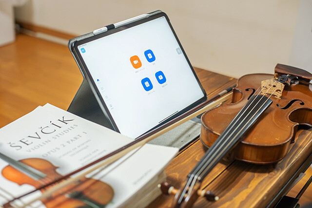 豊島区・北区からアクセス良好の音楽教室 なないろバイオリン教室のレッスン(オンライン)風景